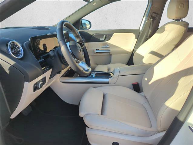 Used 2025 Mercedes-Benz GLA 250 image 9