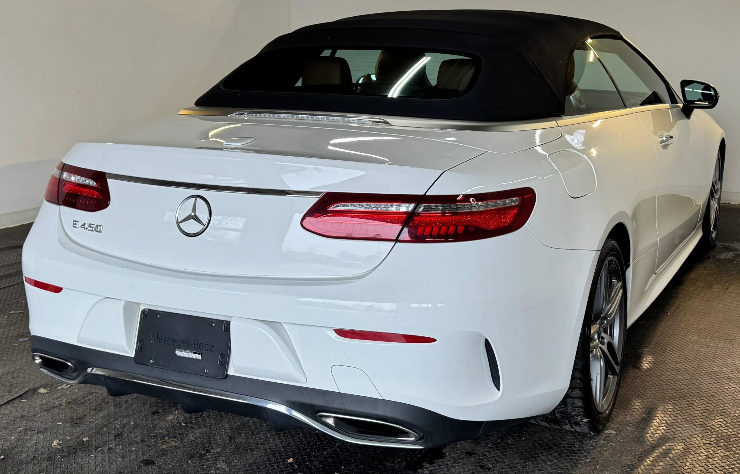 Used 2019 Mercedes-Benz E 450 Cabriolet image 5