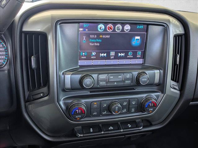 Used 2018 Chevrolet Silverado 1500 LT w/ All Star Edition AWD/4WD image 13