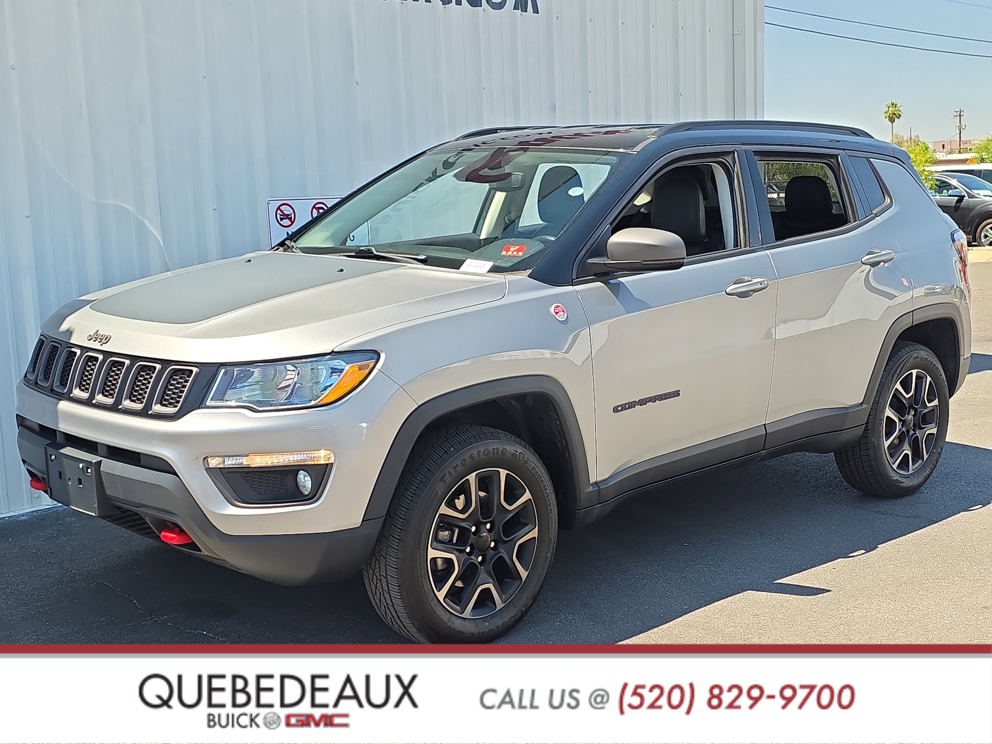 Used 2019 Jeep Compass Trailhawk AWD/4WD image 3