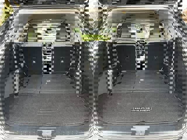 Used 2022 Toyota Highlander XLE image 28