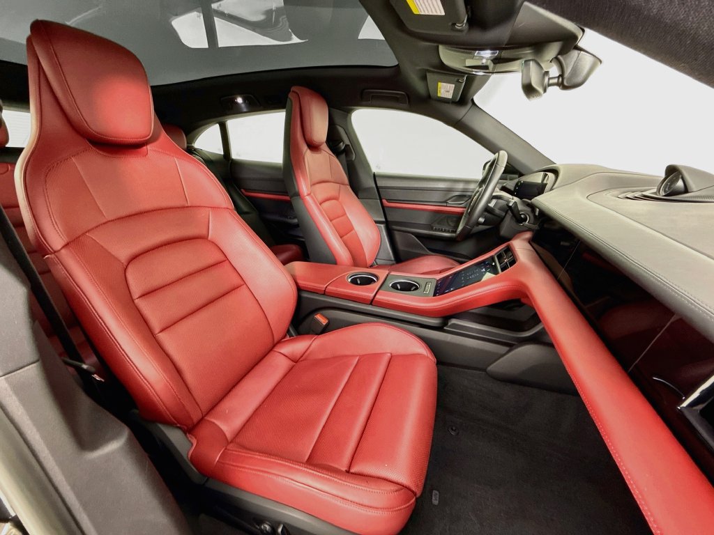 Certified 2023 Porsche Taycan 4S AWD/4WD image 30