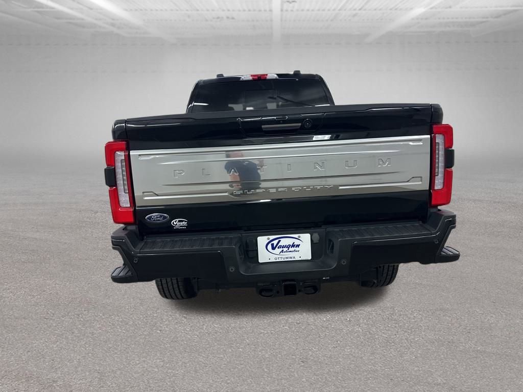 Used 2024 Ford F250 Platinum image 11