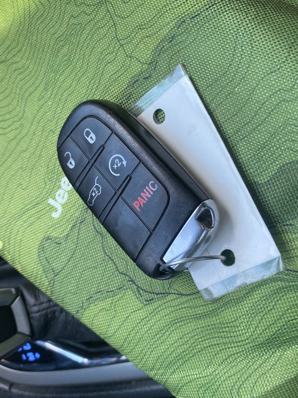 Used 2019 Jeep Grand Cherokee Altitude AWD/4WD image 19
