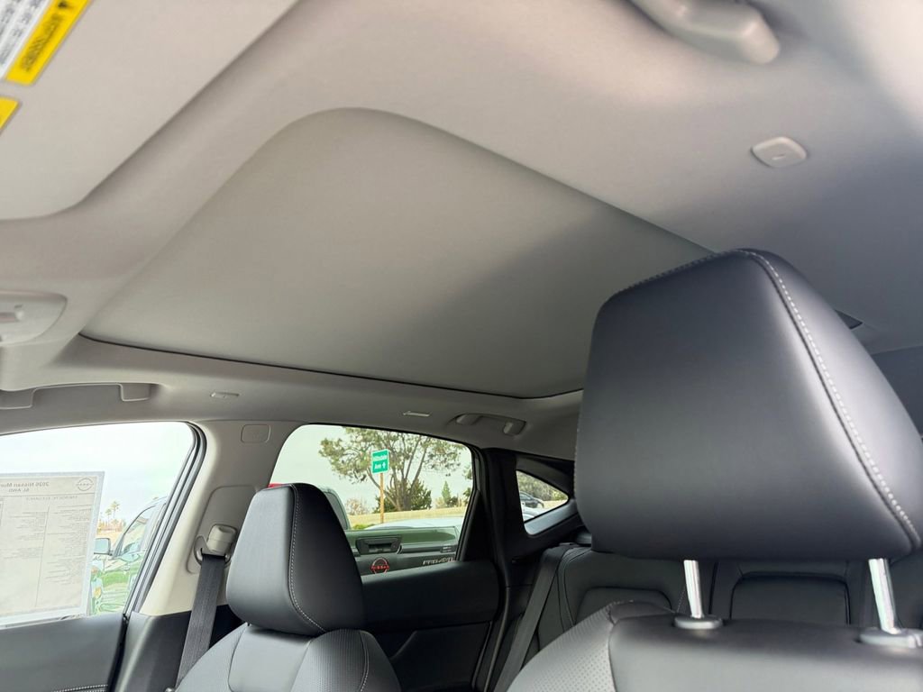 New 2026 Nissan Murano SL image 15