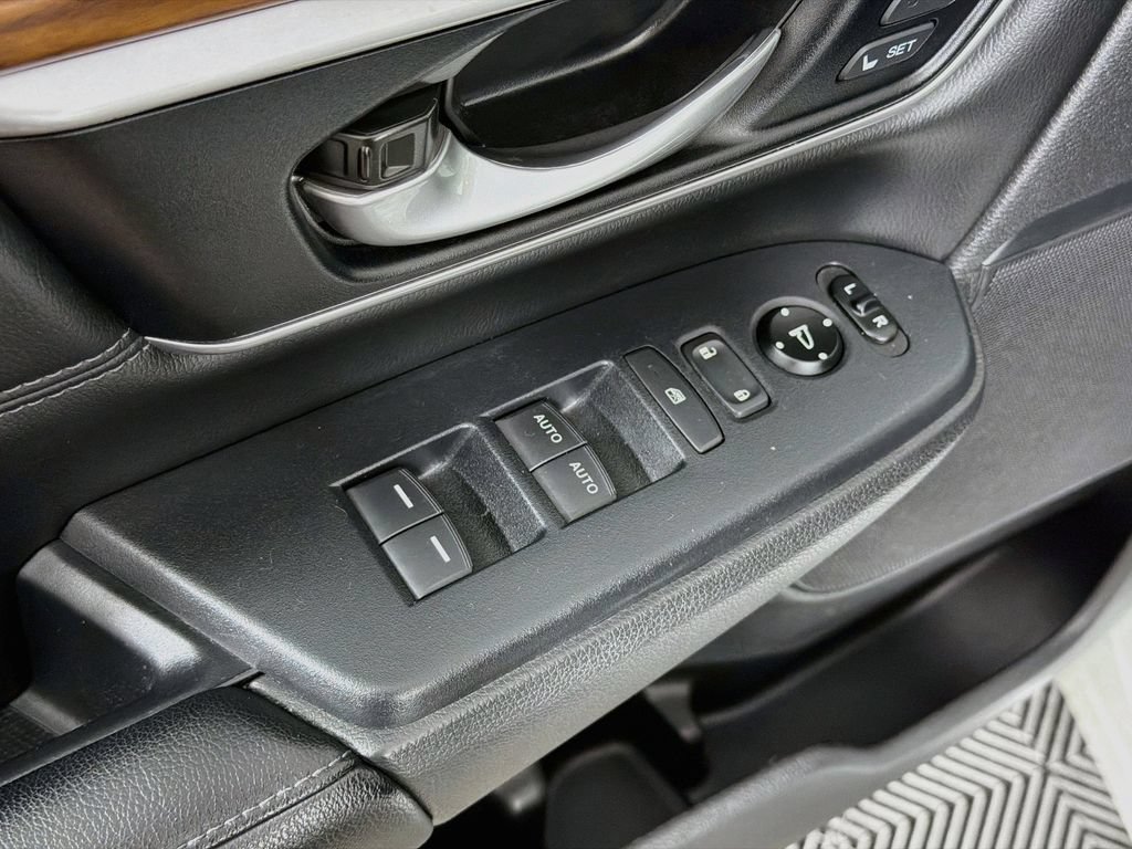 Used 2020 Honda CR-V EX-L image 32