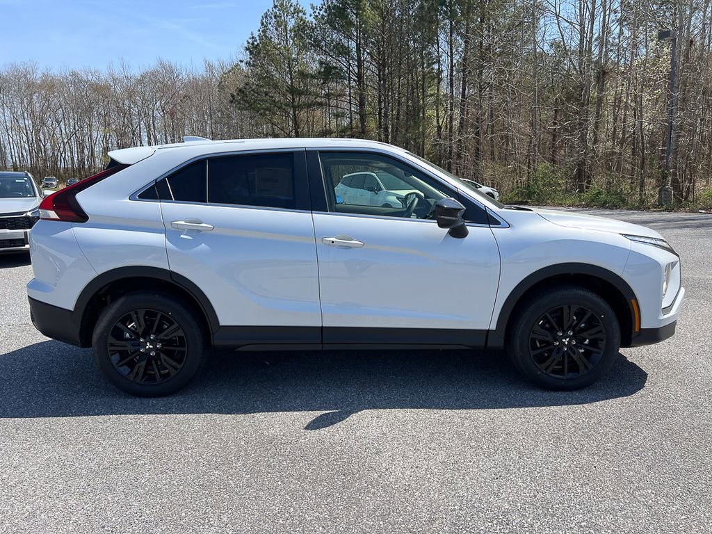 New 2026 Mitsubishi Eclipse Cross LE AWD/4WD image 9