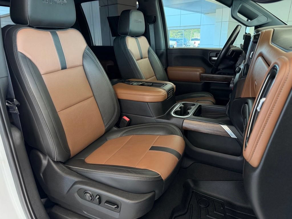 Used 2020 Chevrolet Silverado 3500 High Country w/ Z71 Off-Road Package AWD/4WD image 17