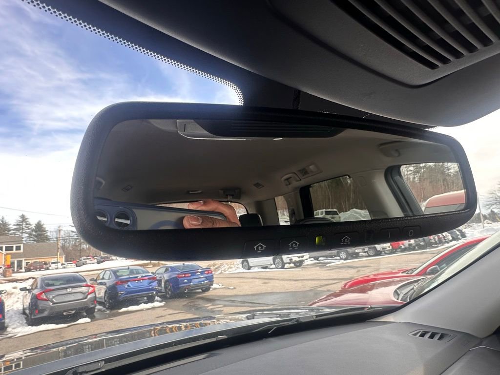 Used 2022 Nissan Pathfinder SL image 23