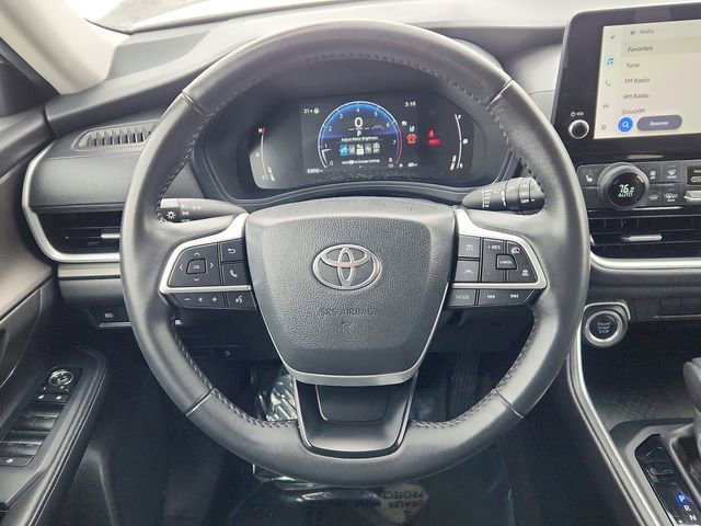 Used 2024 Toyota Grand Highlander XLE image 34