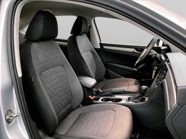 Used 2021 Volkswagen Passat 2.0T S FWD image 7