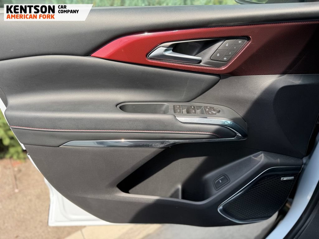 Used 2026 Chevrolet Traverse RS AWD/4WD image 16
