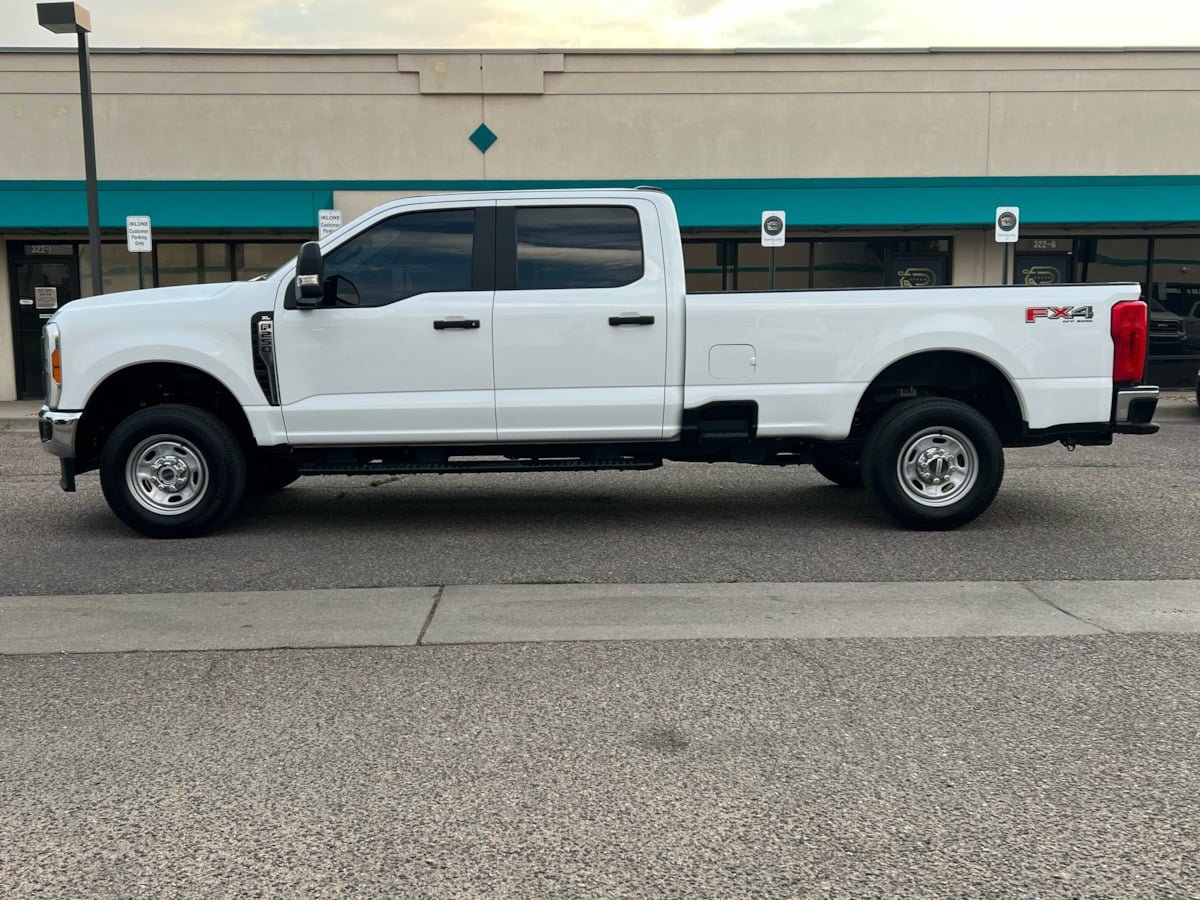 Used 2023 Ford F250 XL w/ FX4 Off-Road Package AWD/4WD image 6