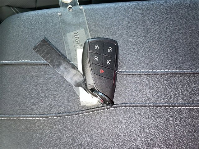 New 2026 Chevrolet Traverse LT w/ Midnight/Sport Edition image 35