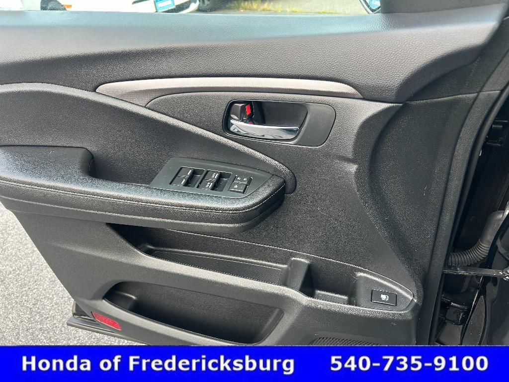Certified 2023 Honda Ridgeline Sport image 27