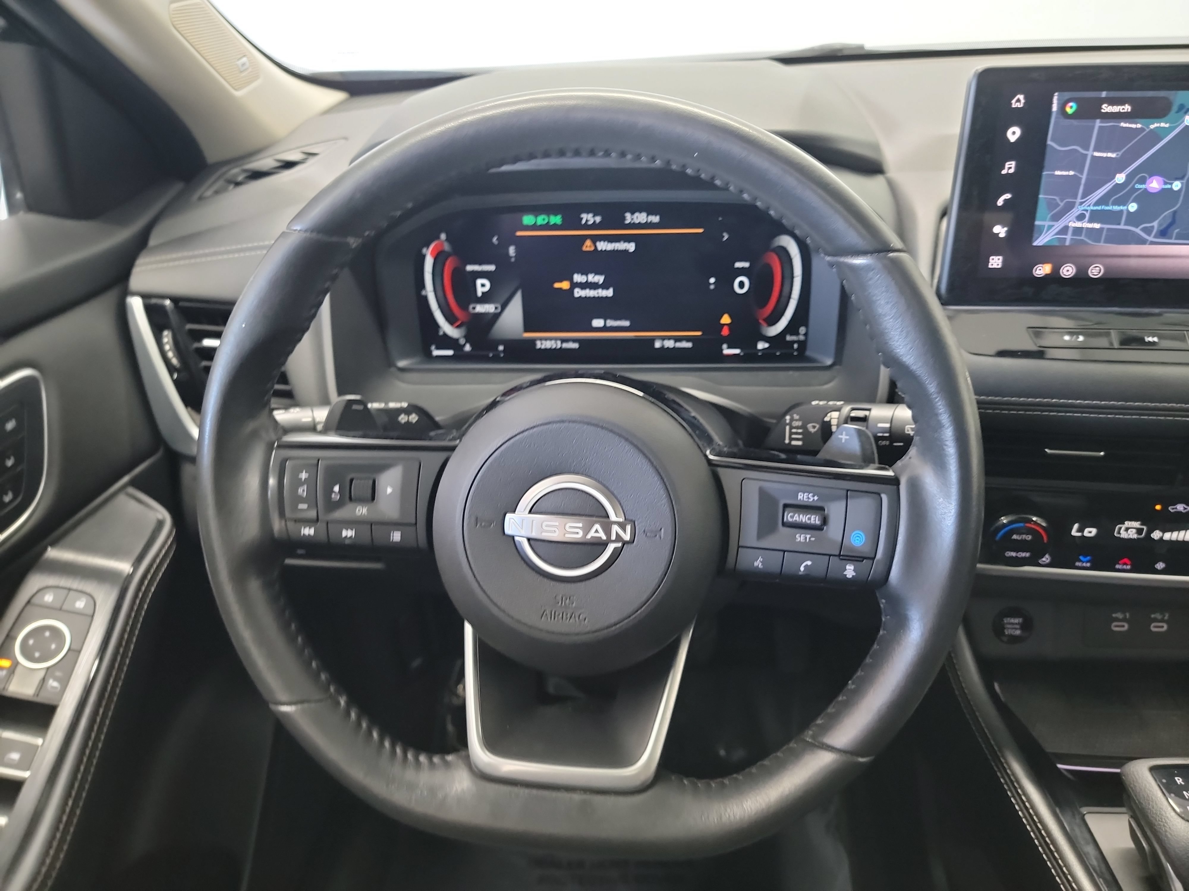 Used 2024 Nissan Rogue Platinum w/ Platinum Premium Package AWD/4WD image 17