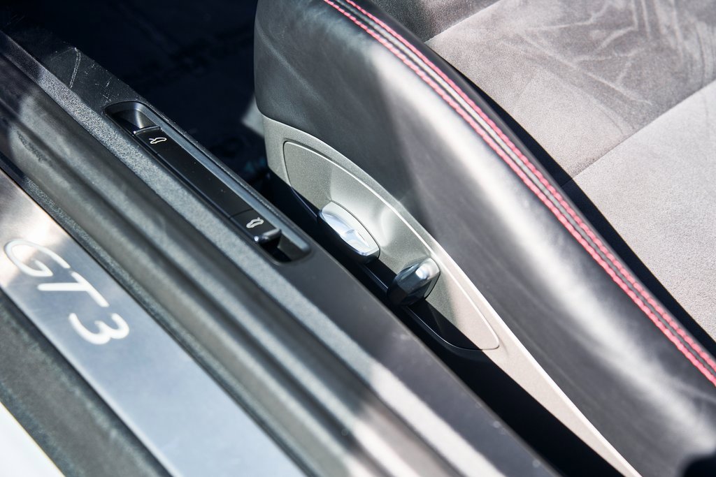 Used 2014 Porsche 911 GT3 image 29