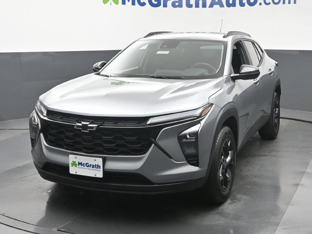 New 2026 Chevrolet Trax LT w/ Driver Confidence Package FWD image 21