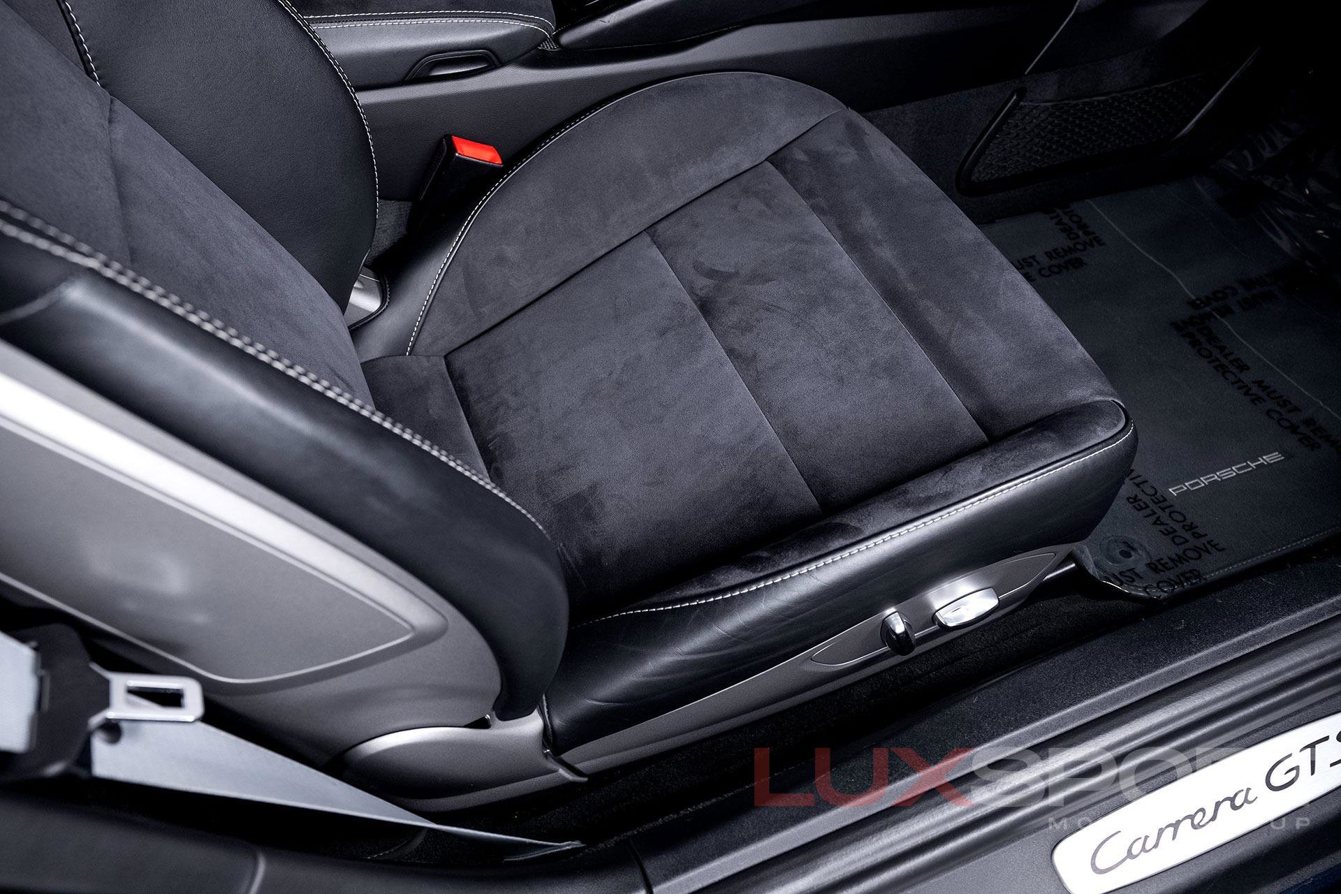 Used 2017 Porsche 911 Carrera GTS w/ GTS Interior Package image 54