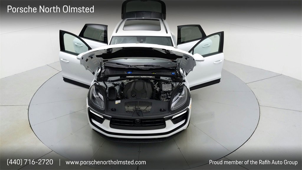 Used 2022 Porsche Macan image 27