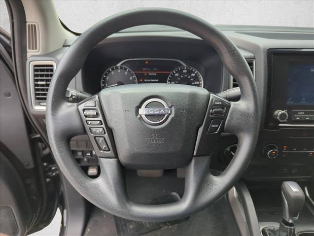 Used 2022 Nissan Frontier SV AWD/4WD image 12