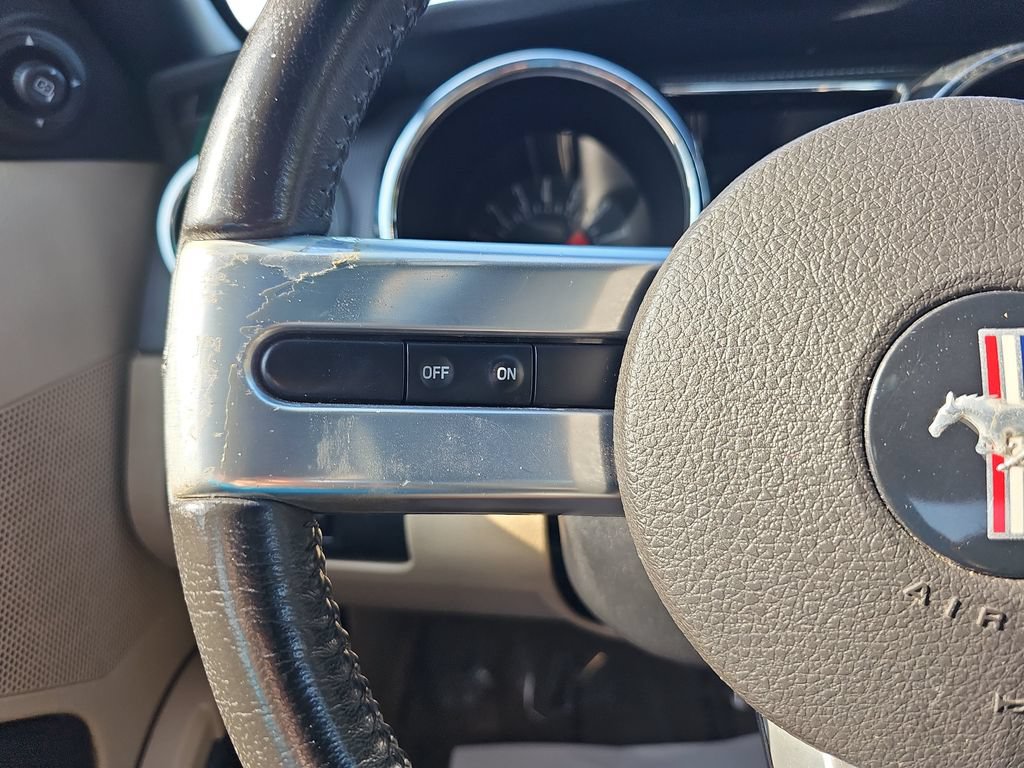 Used 2006 Ford Mustang GT RWD image 17