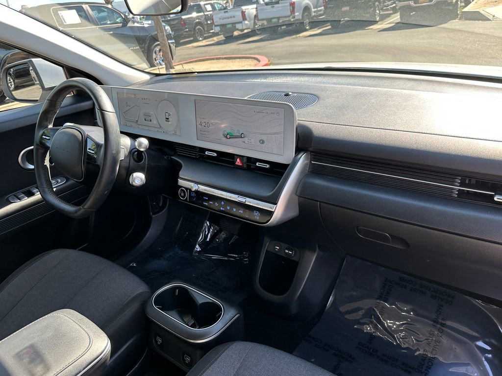 Used 2024 Hyundai Ioniq 5 SE RWD image 16