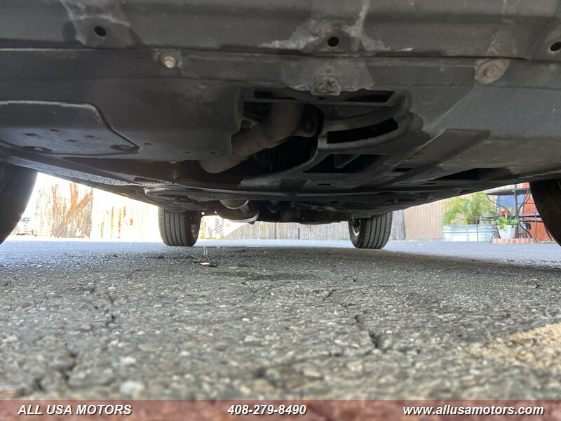 Used 2011 Toyota Highlander 4WD w/ Cold Weather Pkg image 14