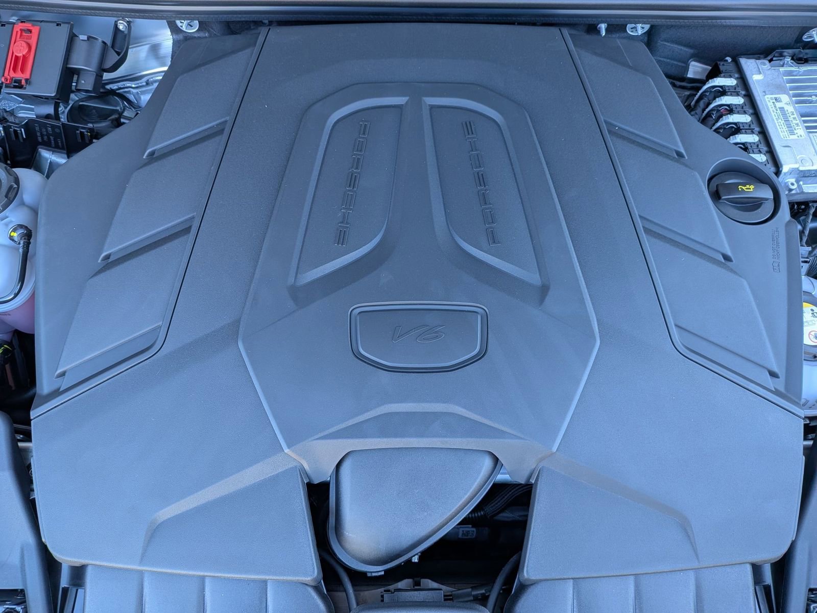 New 2026 Porsche Cayenne E-Hybrid image 28