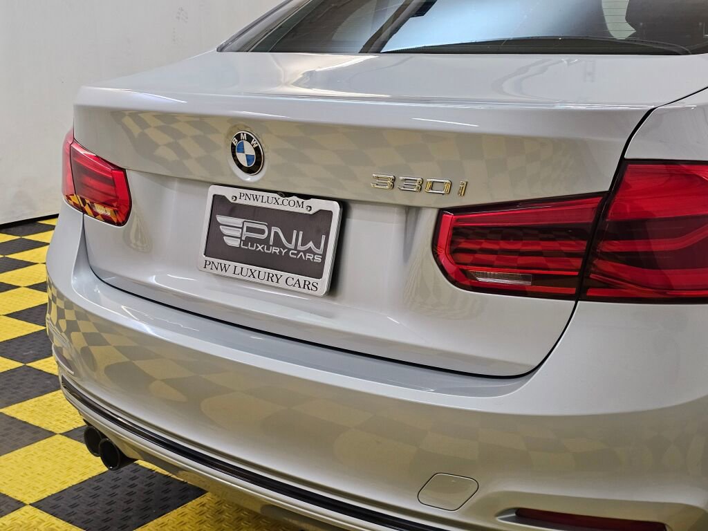Used 2018 BMW 330i Sedan image 13