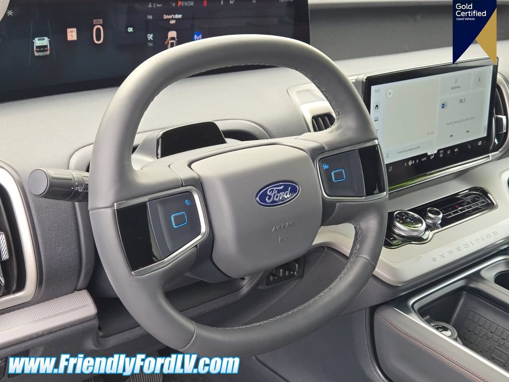 Certified 2025 Ford Expedition Active AWD/4WD image 23