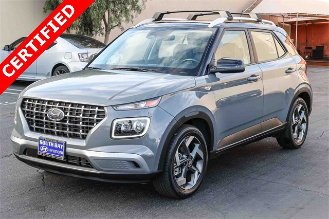 Certified 2023 Hyundai Venue Limited image 3