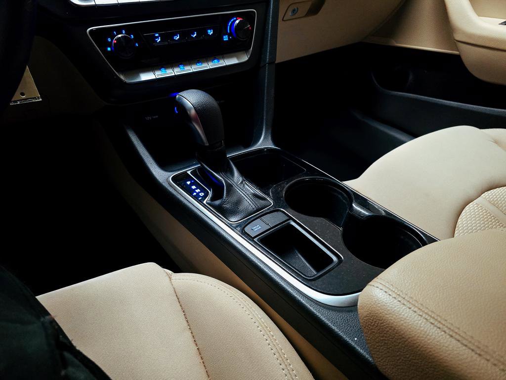 Used 2019 Hyundai Sonata SE image 30