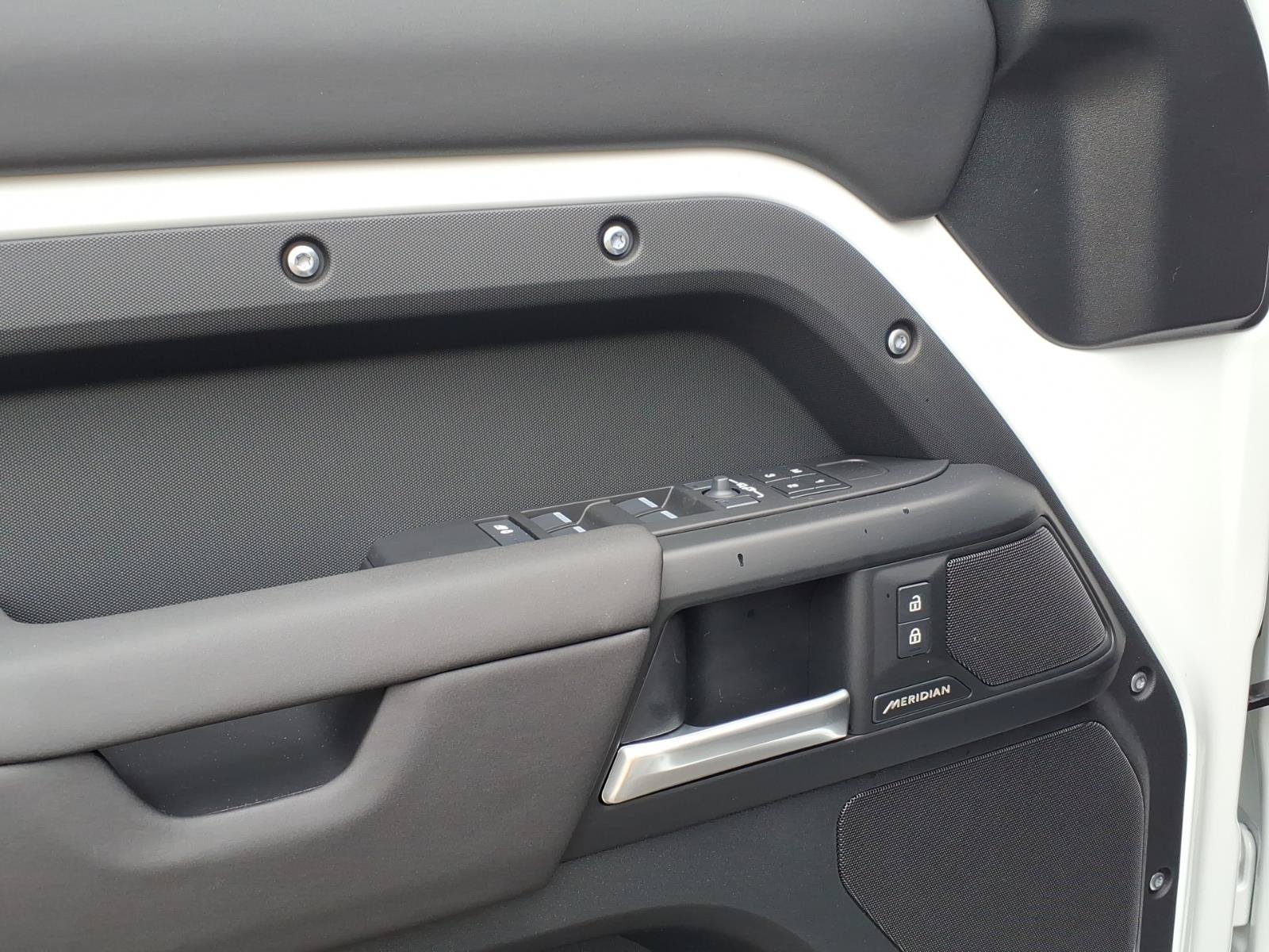 New 2026 Land Rover Defender 110 S AWD/4WD image 10