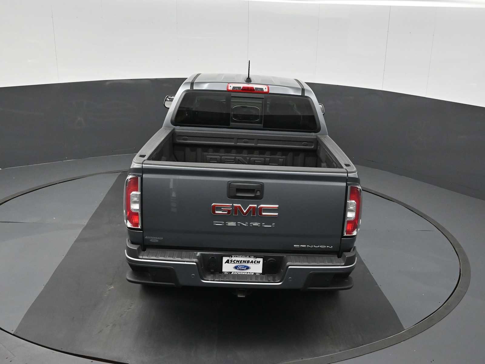 Used 2022 GMC Canyon Denali w/ LPO, Power Package AWD/4WD image 23