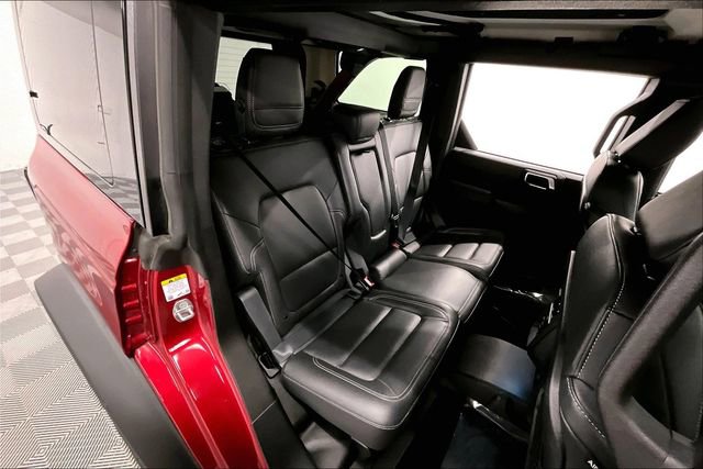 Used 2025 Ford Bronco Badlands AWD/4WD image 24