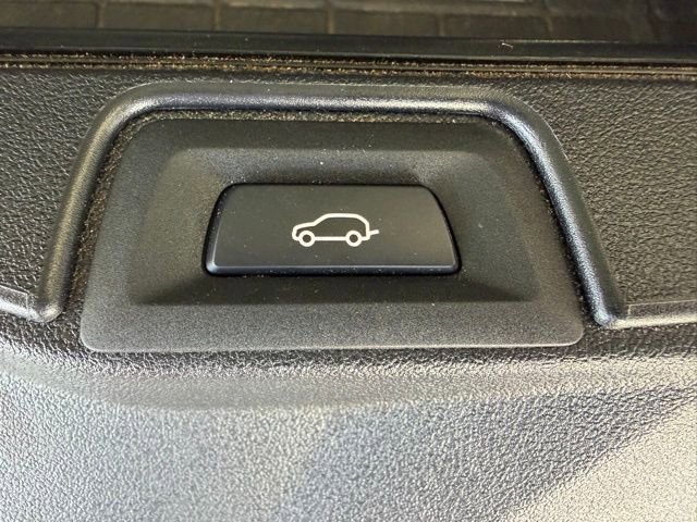 Certified 2023 BMW X5 xDrive40i w/ Premium Package AWD/4WD image 38