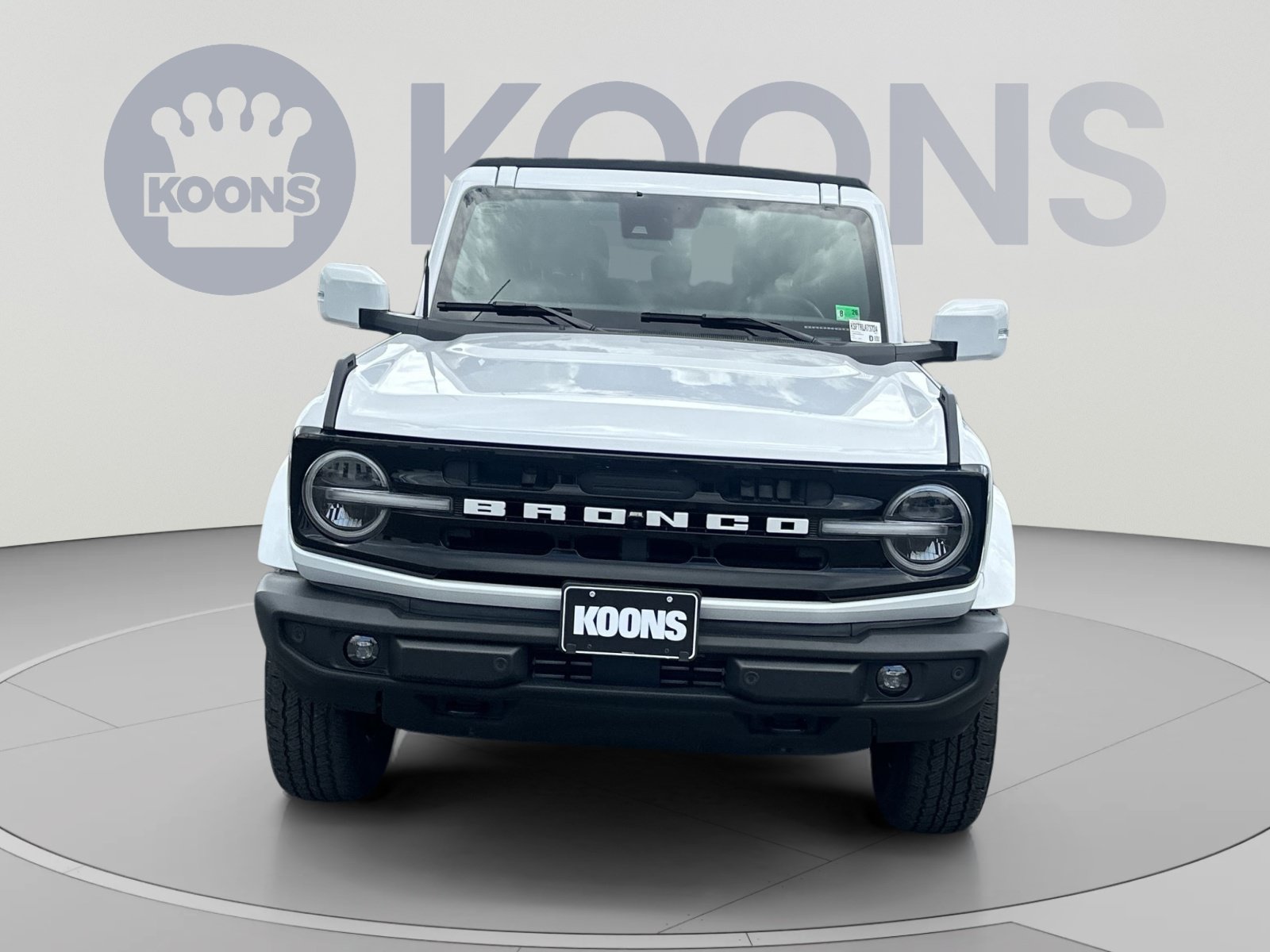 Used 2024 Ford Bronco Outer Banks AWD/4WD image 4