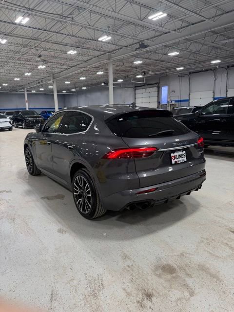 Used 2023 Maserati Grecale GT image 18