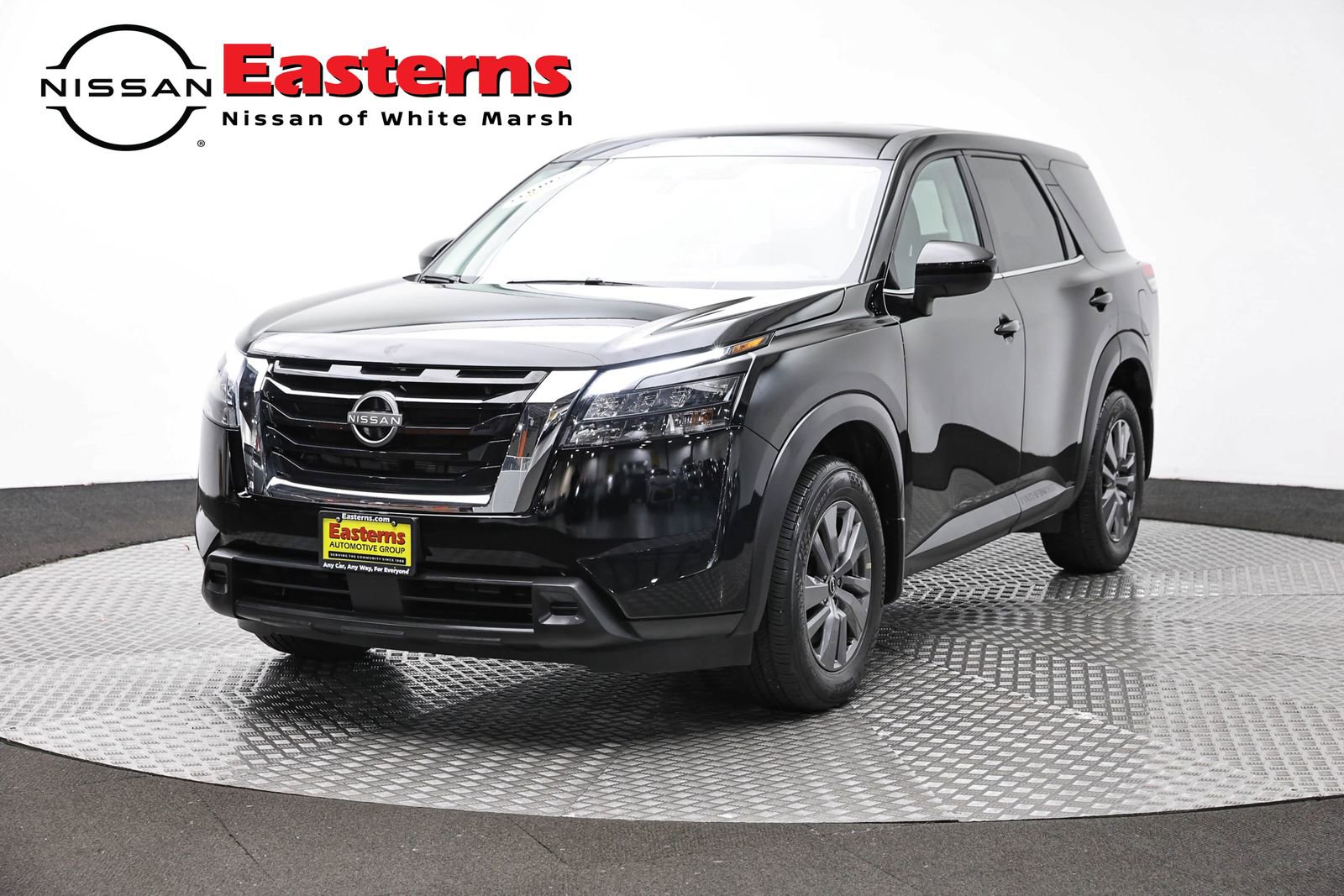 Used 2024 Nissan Pathfinder S