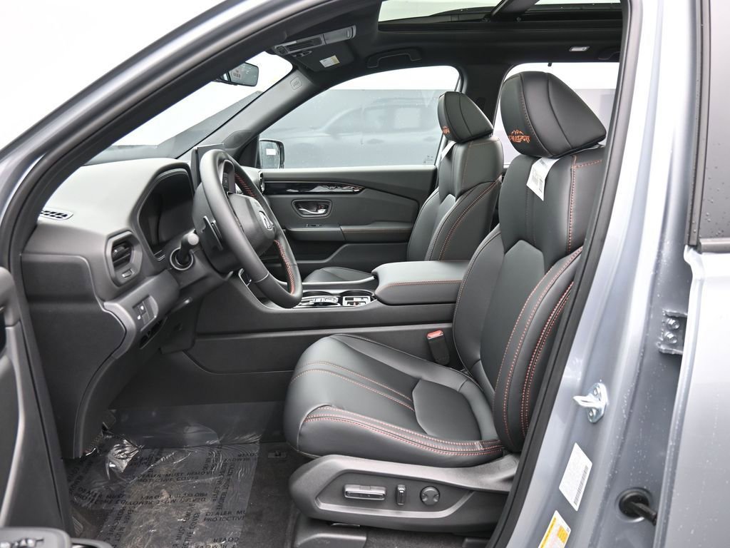 New 2026 Honda Pilot TrailSport image 34