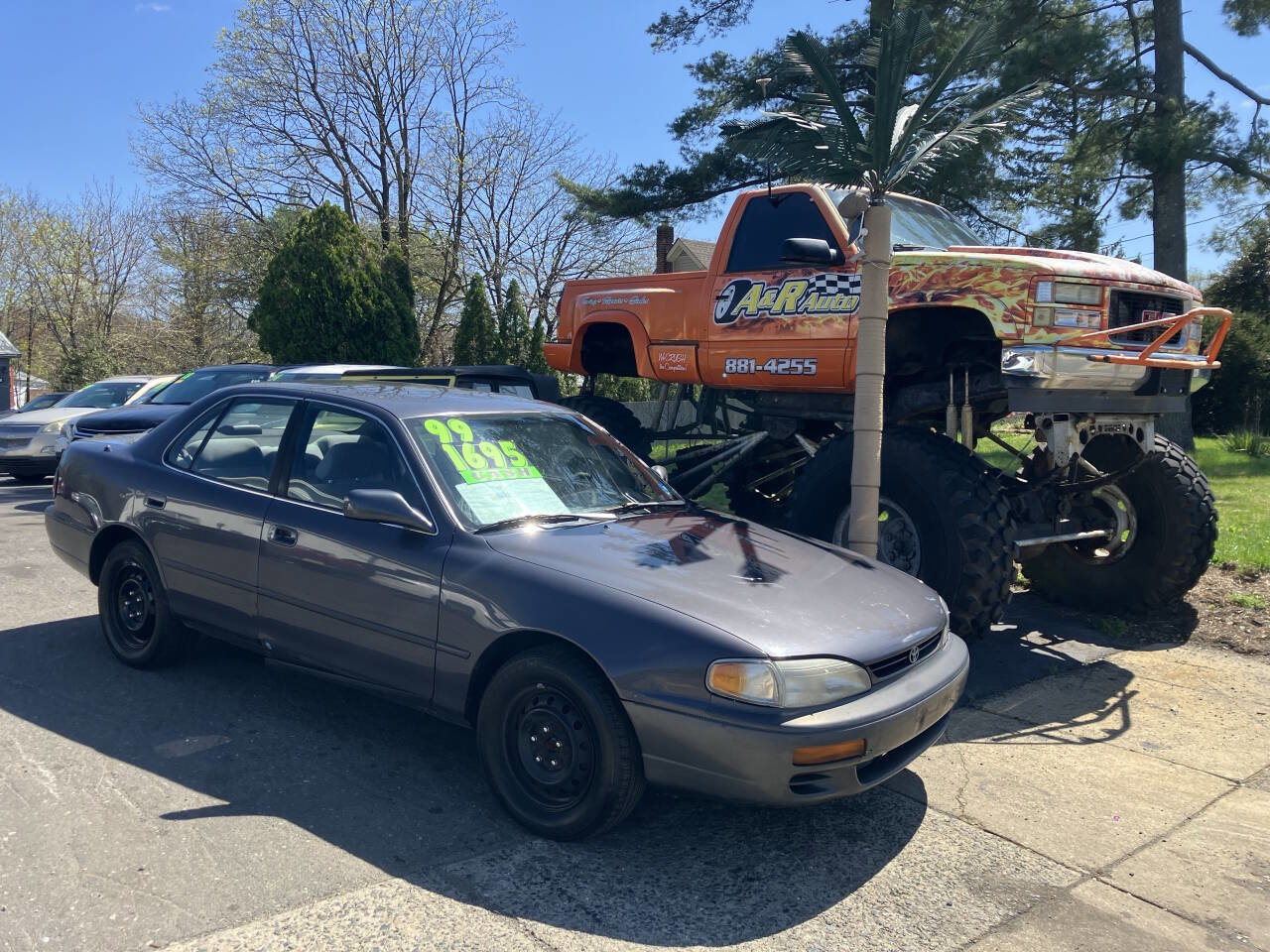 Used 1996 Toyota Camry LE image 2