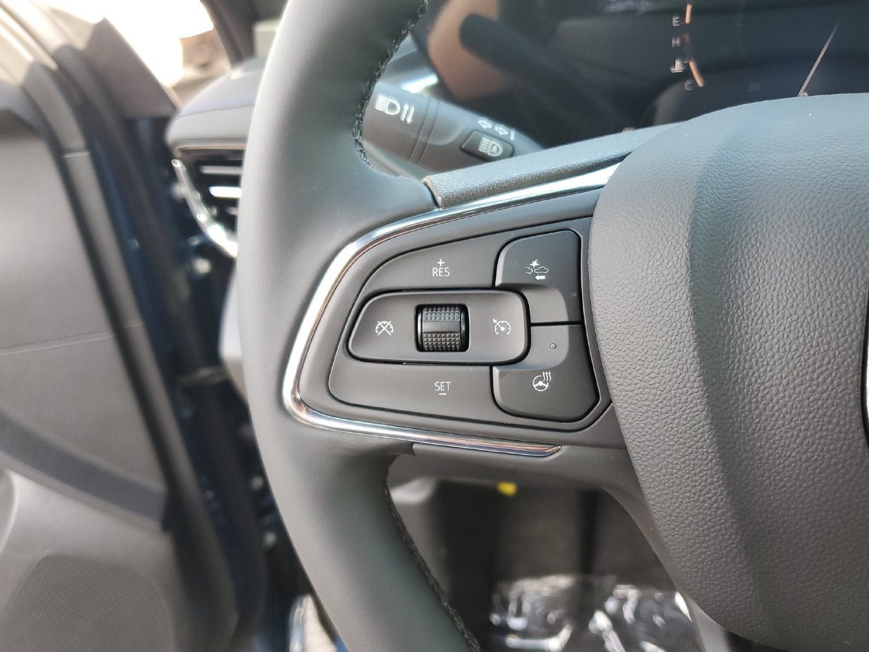 New 2026 Buick Envista Sport Touring w/ Convenience I Package FWD image 28