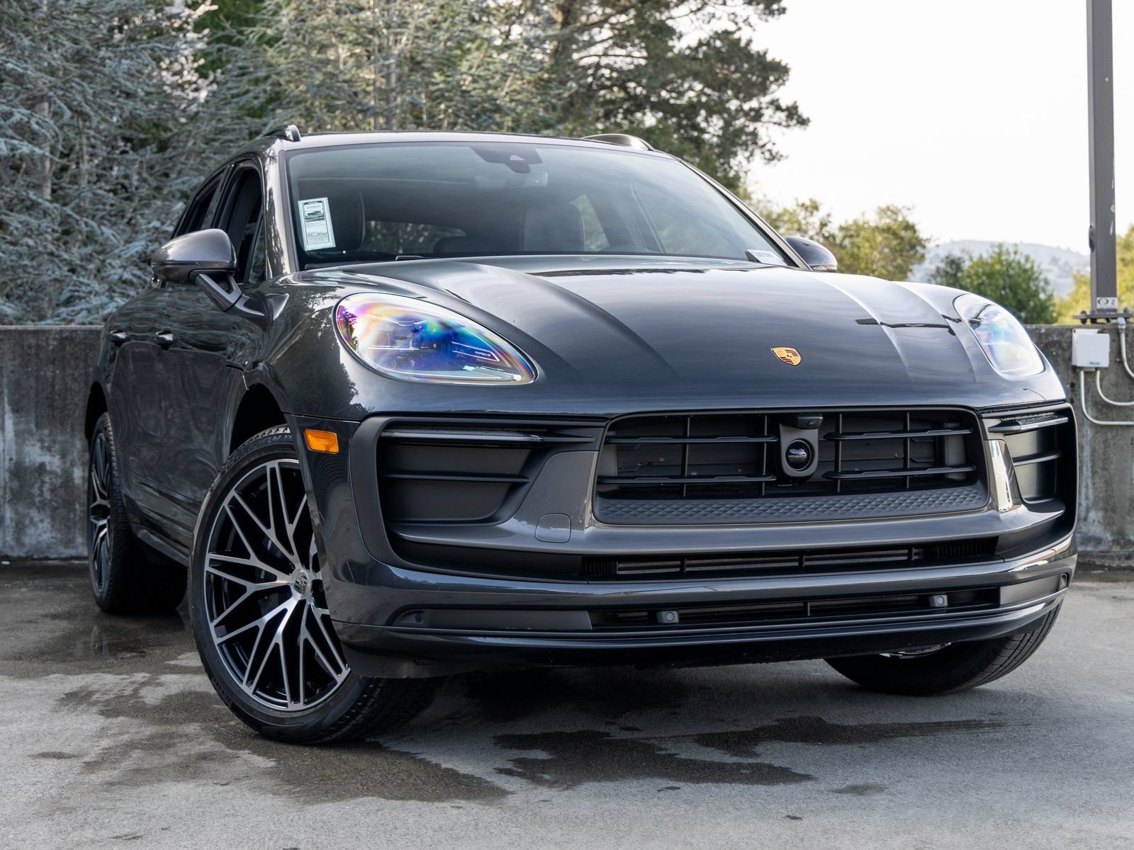 New 2026 Porsche Macan Turbo AWD/4WD image 9