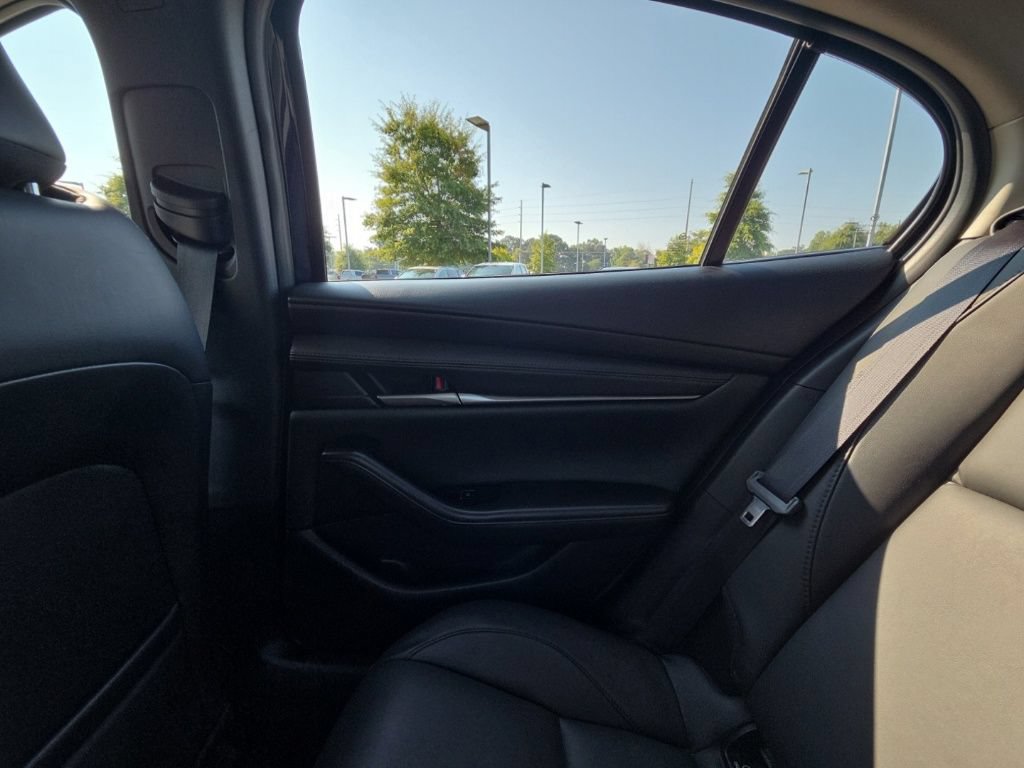 Used 2025 MAZDA MAZDA3 s FWD image 17
