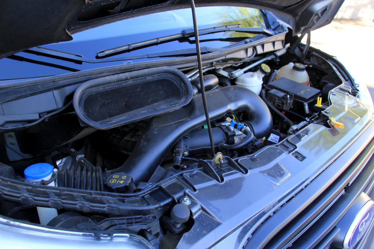 Used 2018 Ford Transit 350 XLT image 24