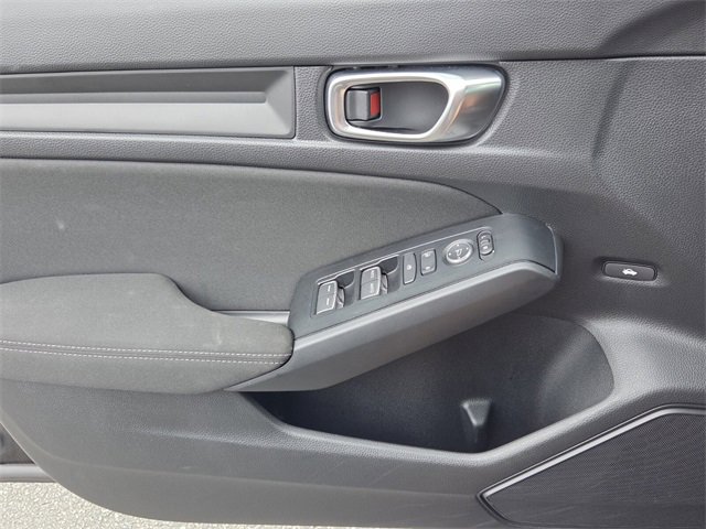 Used 2025 Honda Civic Sport image 27