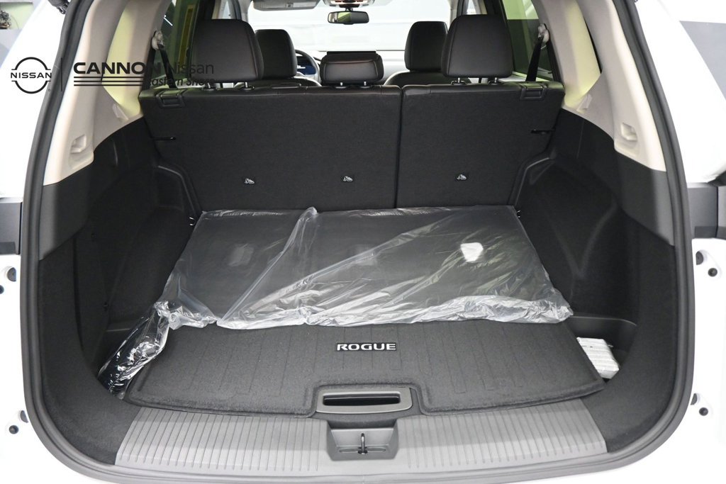 New 2026 Nissan Rogue Platinum w/ Platinum Premium Package AWD/4WD image 15