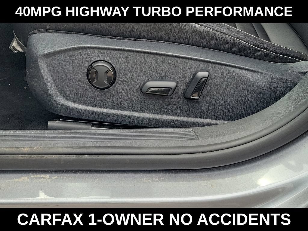Used 2024 Volkswagen Jetta SE FWD image 14
