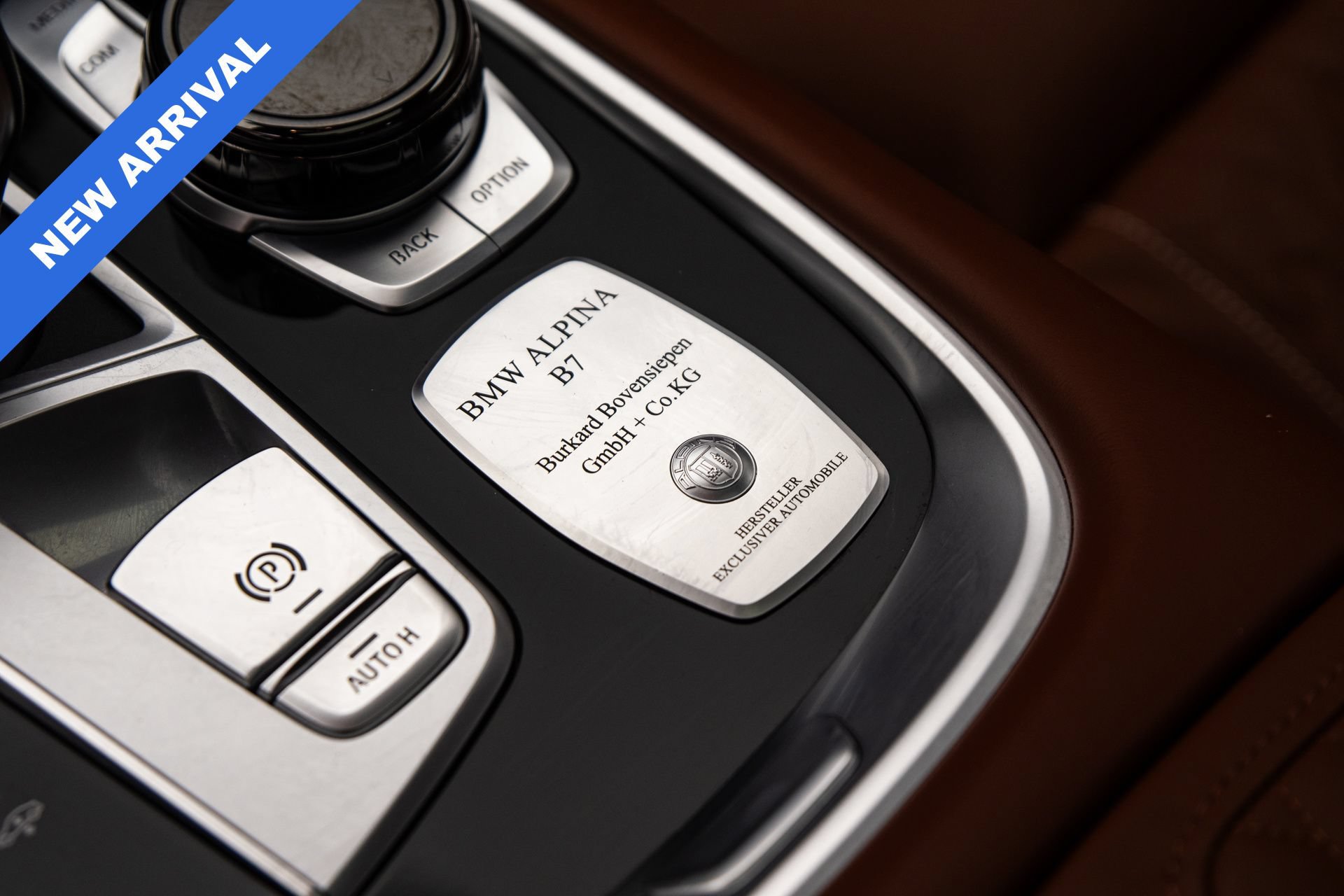 Used 2022 BMW ALPINA B7 xDrive w/ Luxury Rear Seating Package AWD/4WD image 32